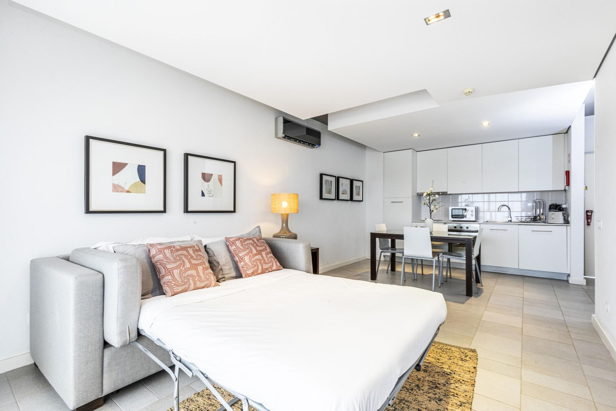 Pelican Apart-hotel 4*