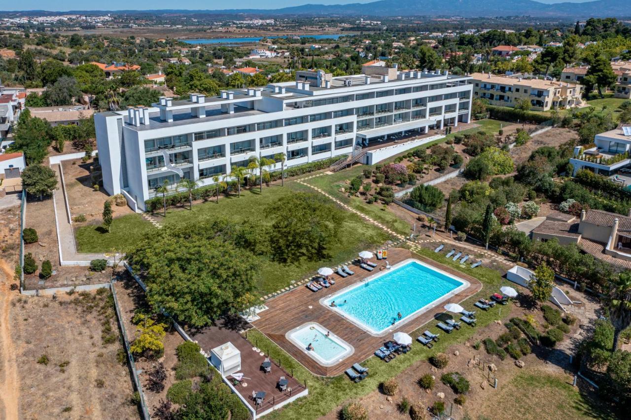 Pelican Apart-hotel